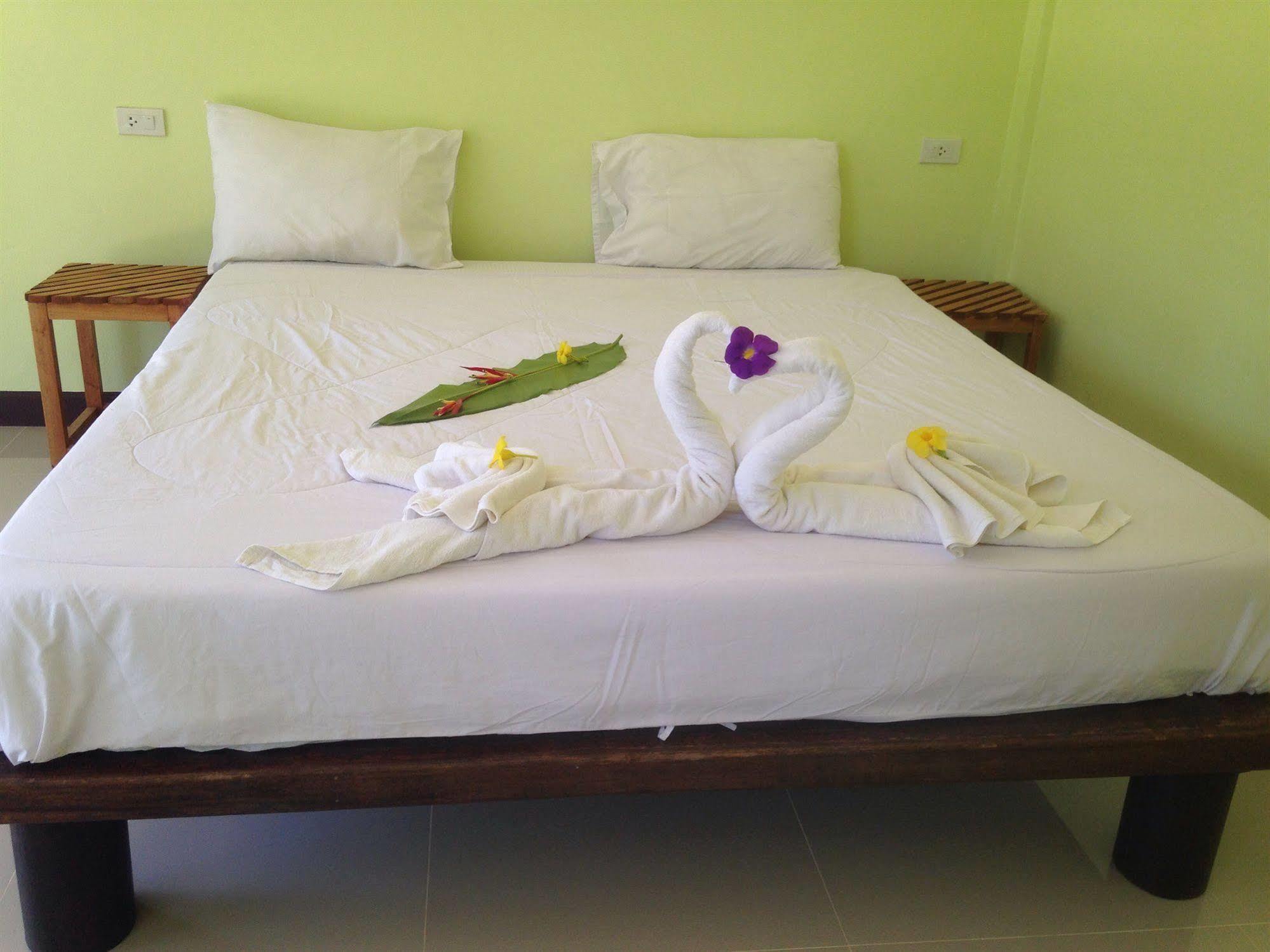 Khaolak Summer House Resort Khao Lak Exterior foto