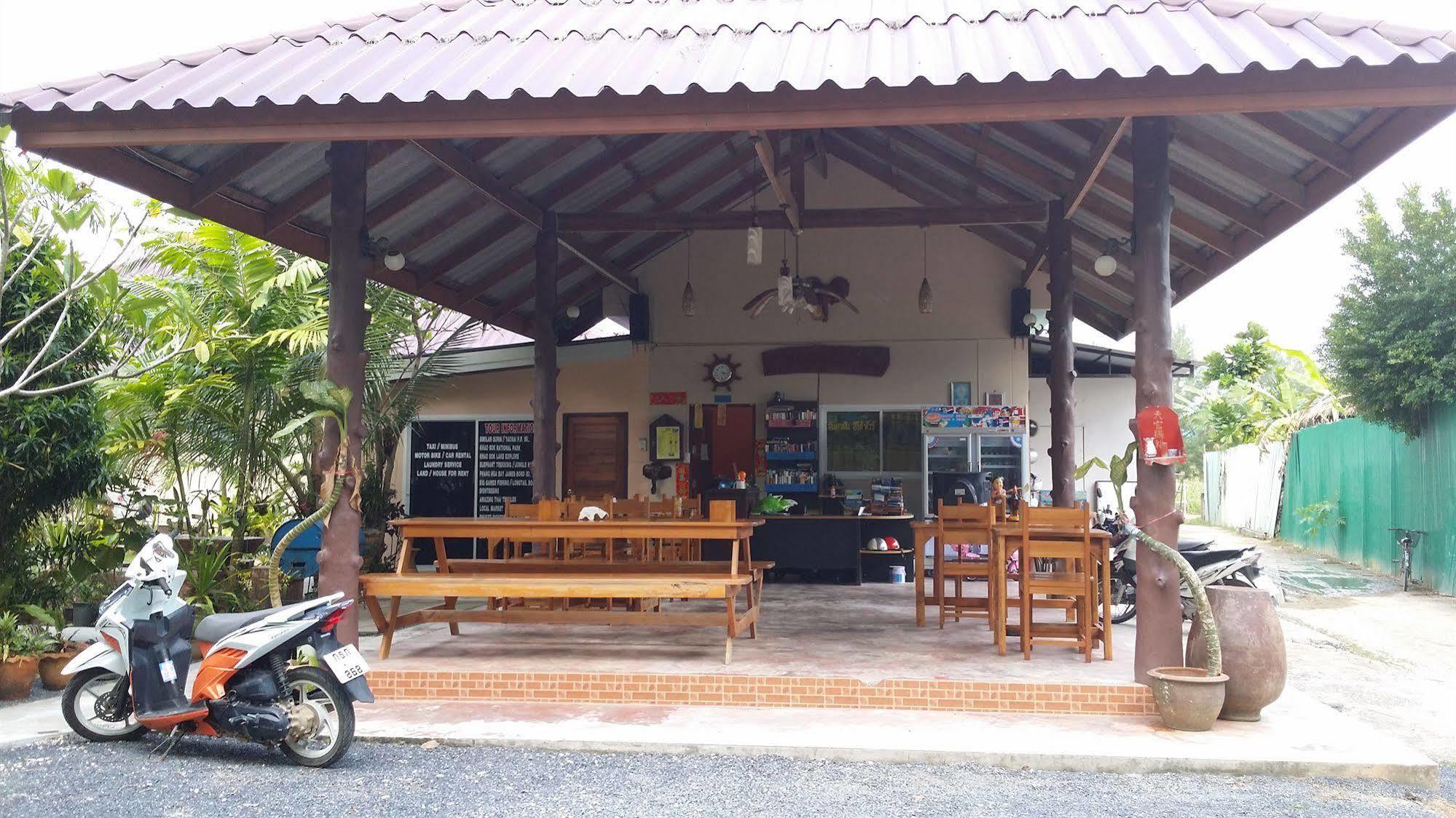 Khaolak Summer House Resort Khao Lak Exterior foto